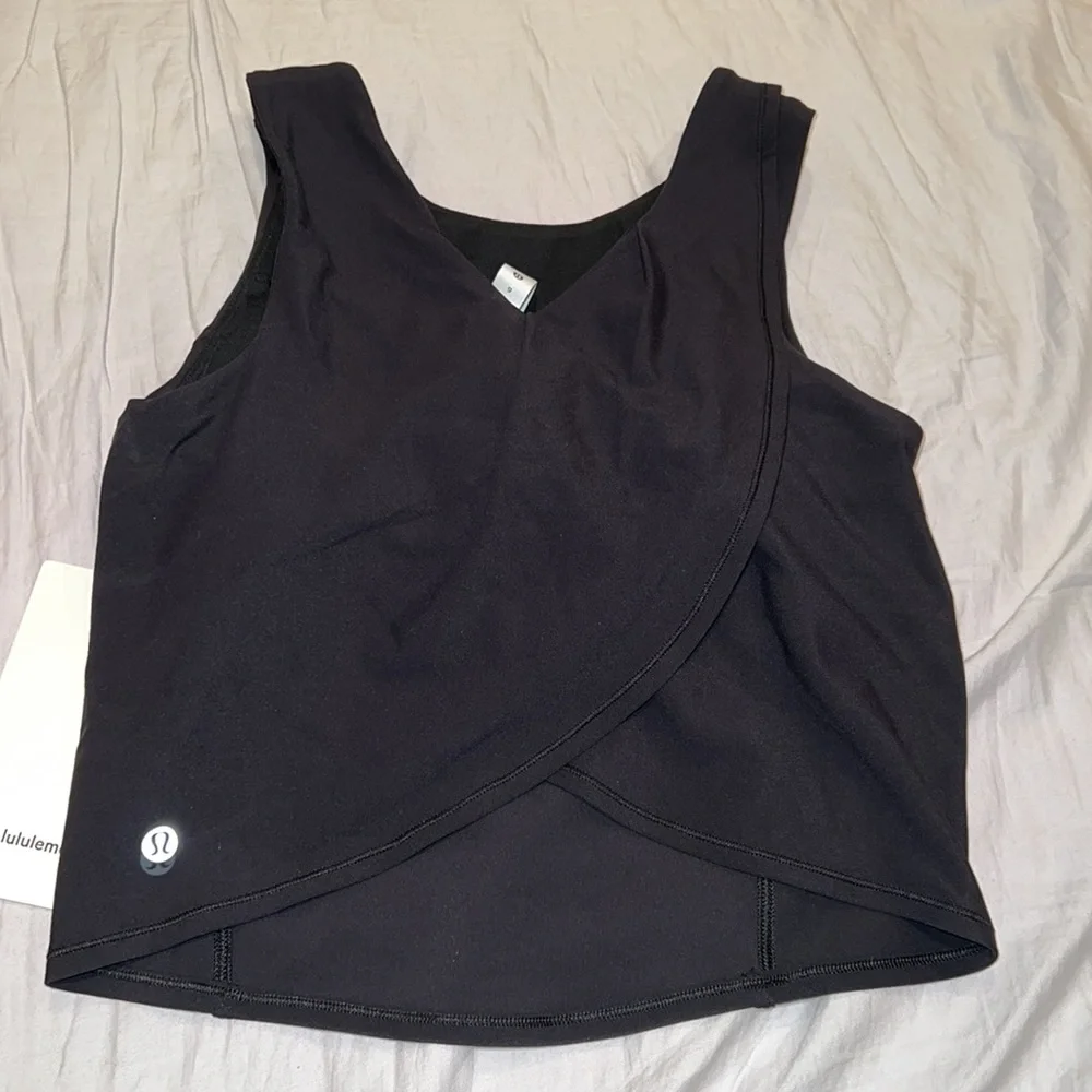 Lululemon Tank - Picture 6 of 9
